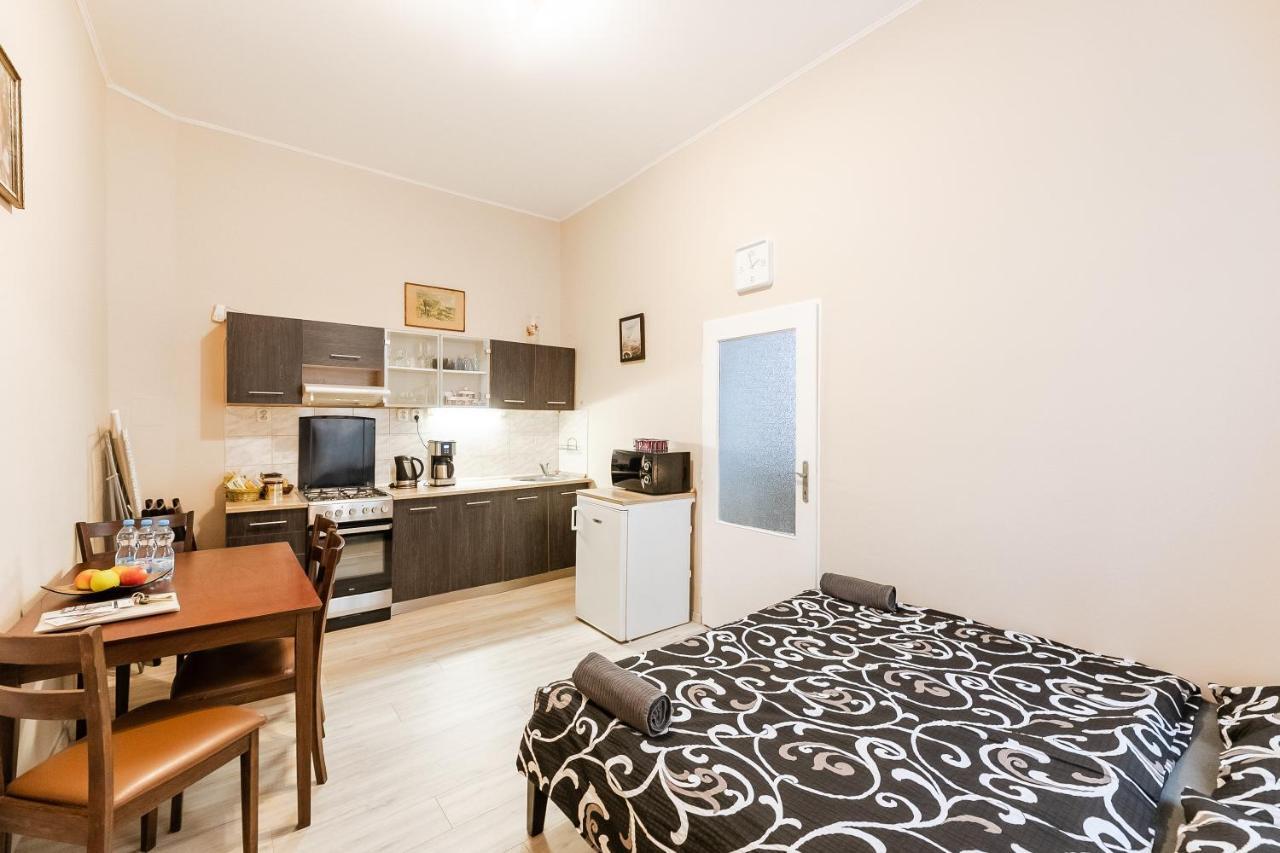 Apartment Letna *